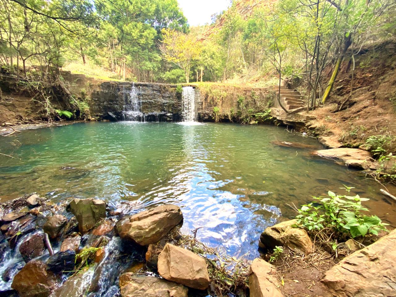 Easy walking trails near me with scenic views