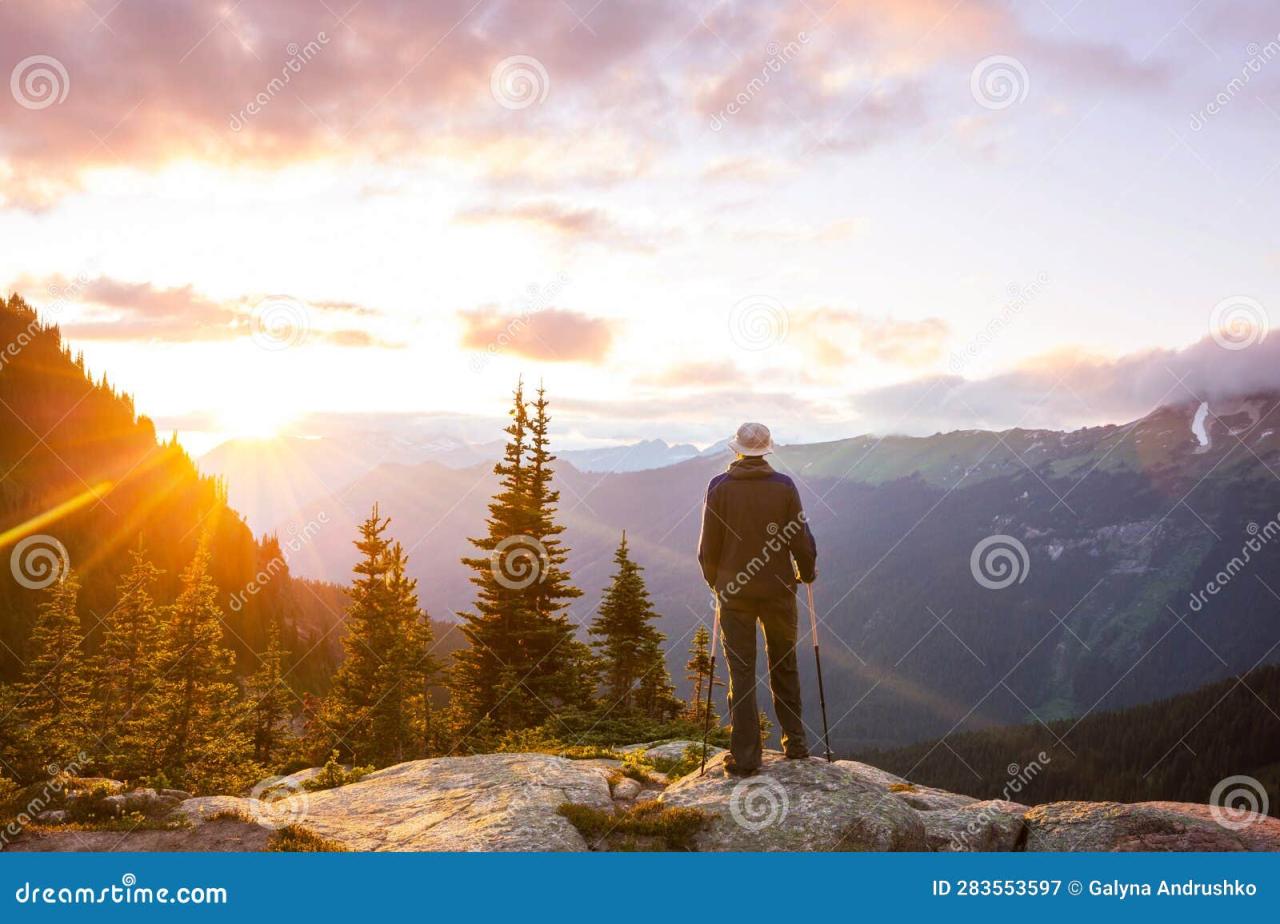 Best hiking trails near me for sunset views