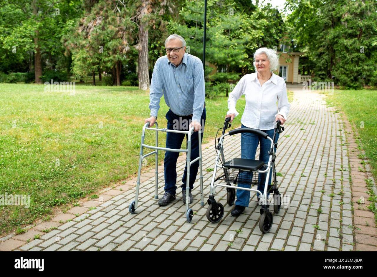 Closest park with paved walking trails for seniors