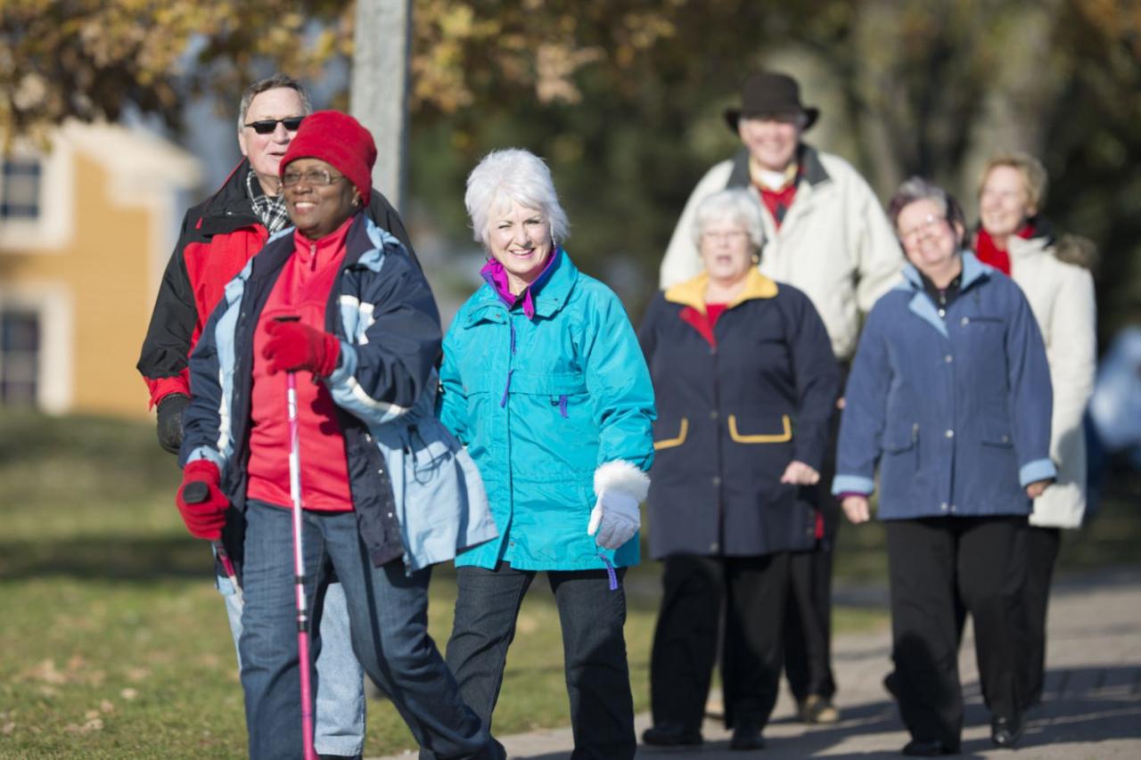Short and easy walking trails near me for elderly people