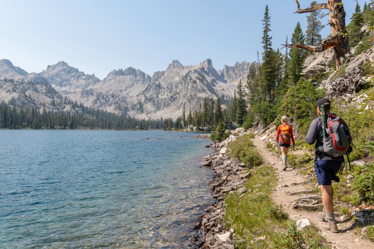 Hike near redfish idaho sawtooths