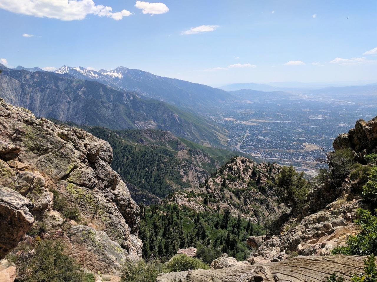 Closest mountain trails near me for a moderate hike